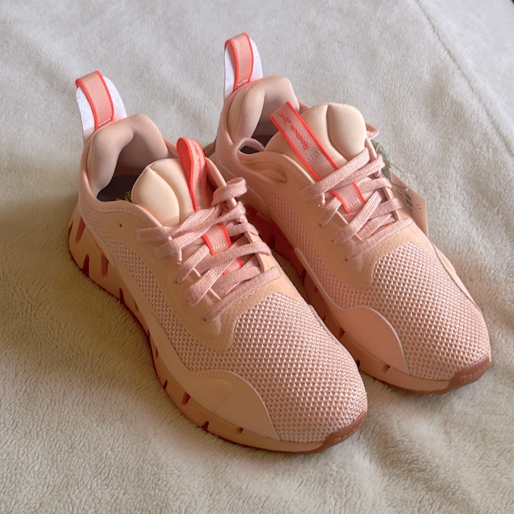 Reebok Zig Dynamica Sneaker